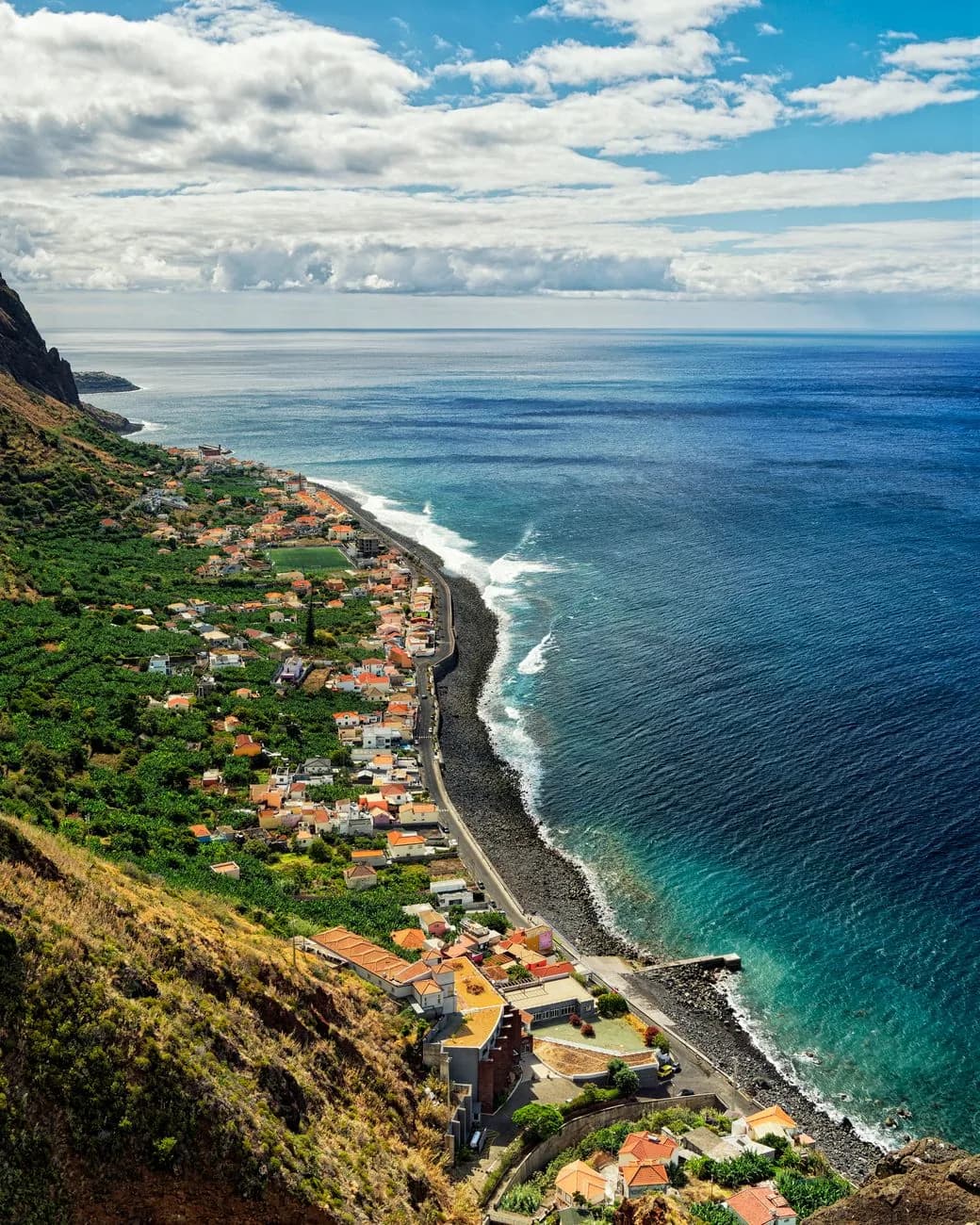 Côte ensoleillée du sud-ouest de Madère, cadre de vie pour une installation de longue durée